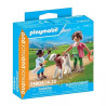 Playmobil granjera con ternero