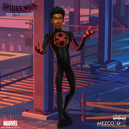 Figura mezco toyz spider man across the